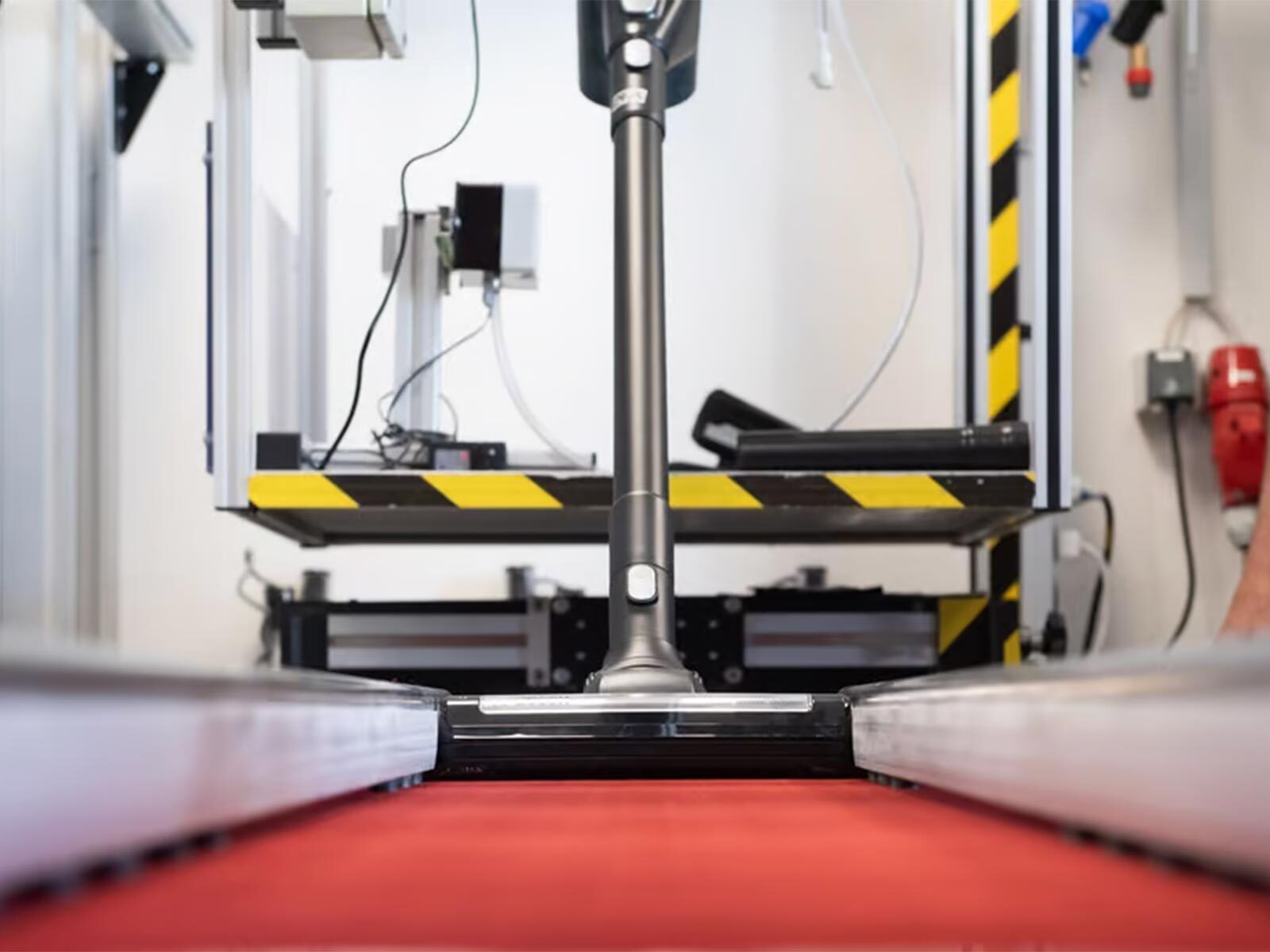 Werkstoffkontrollen und Materialprüfungen